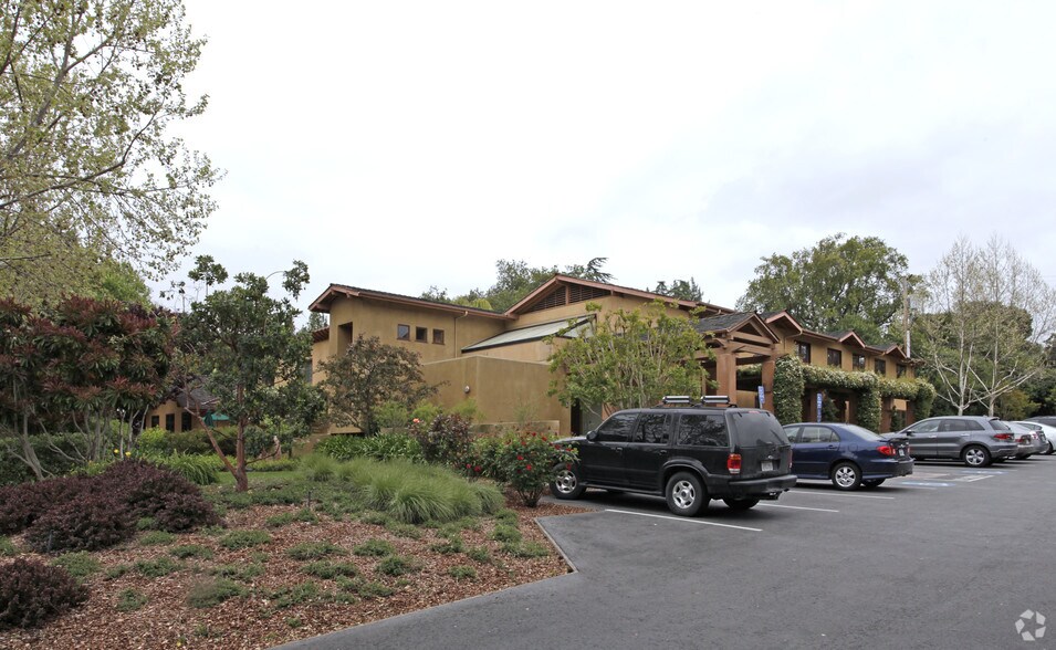 More Photos Of 70 Willow Rd, Menlo Park Office For Lease