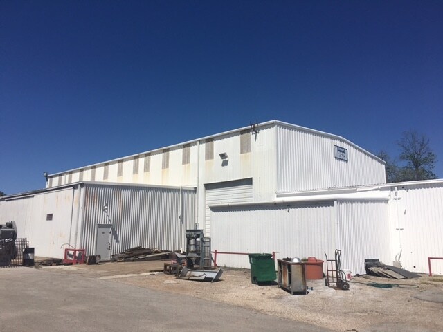 More Photos Of 6011-6019 Gold St, Houston Warehouse For Sale