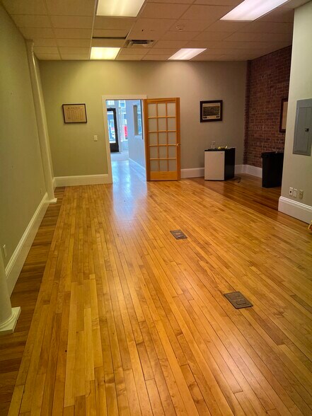 More Photos Of 1 W Main St, Clinton Storefront Retail Office For Lease