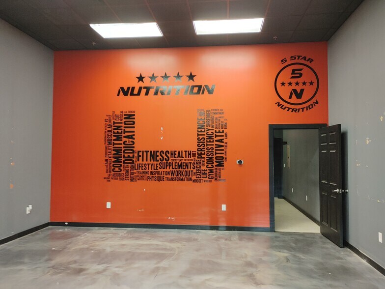 More Photos Of 902 Meijer Dr, Champaign Storefront Retail Office For Lease