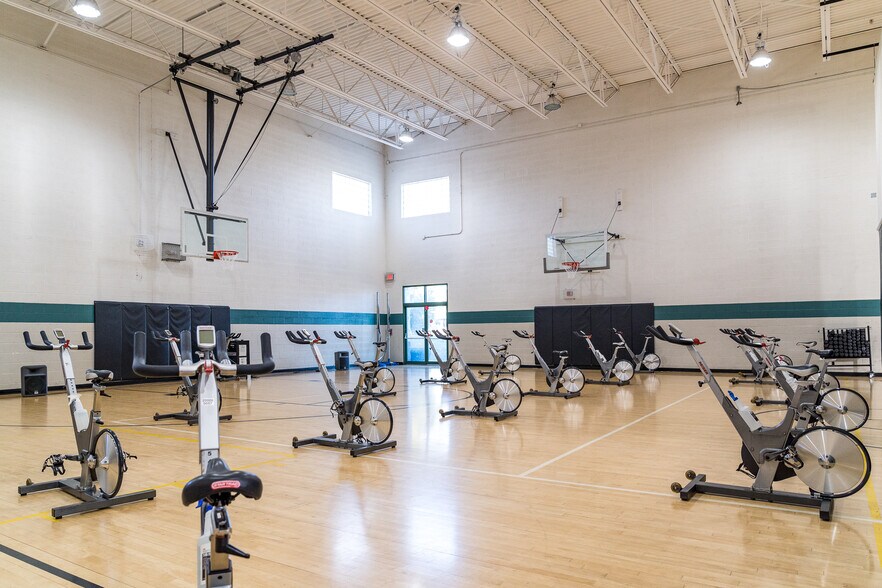 More Photos Of 5245 Westview Dr, Frederick Health Club For Sale