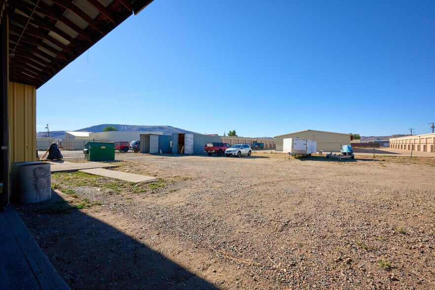 More Photos Of 601 S 10th St, Gunnison Warehouse For Sale
