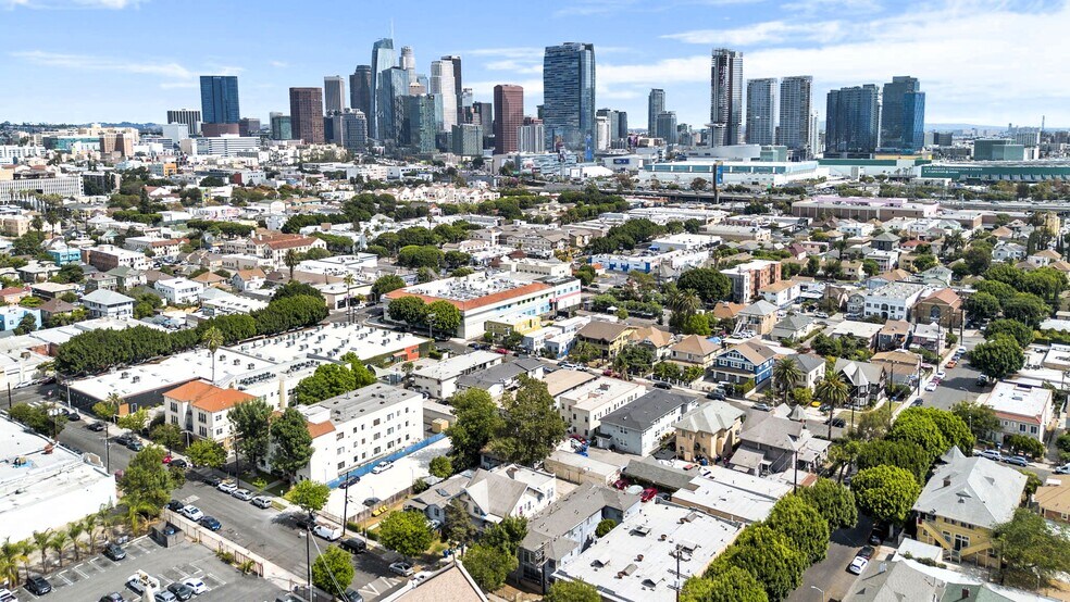 More Photos Of 1350 S Burlington Ave, Los Angeles Multifamily For Sale