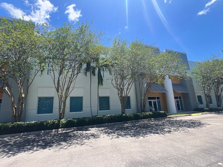Primary Photo Of 4800 Lyons Technology Pky, Coconut Creek Warehouse For Lease
