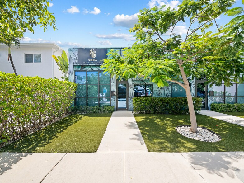 More Photos Of 719-721 NE 2nd Ave, Fort Lauderdale Office For Sale