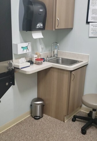 More Photos Of 16 Old Beacon Rd, Montesano Medical For Sale