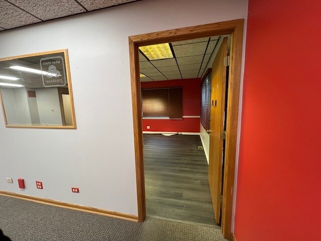 More Photos Of 75 E Division St, Mundelein Office Residential For Lease