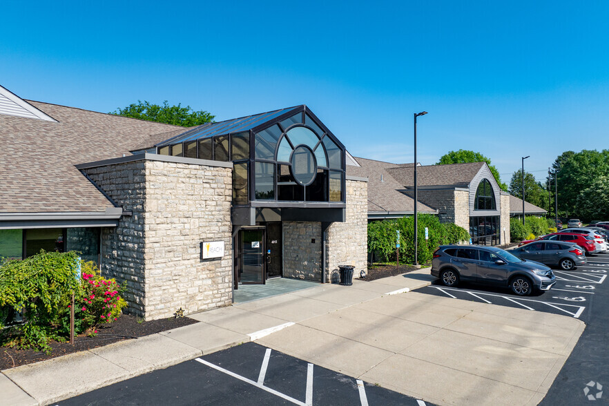 Primary Photo Of 4015-4059 W Dublin-Granville Rd, Dublin Medical For Sale