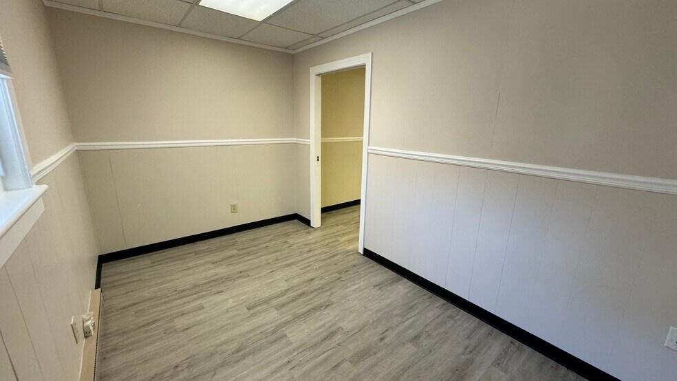 More Photos Of 1553-1555 Northampton St, Easton Office For Sale