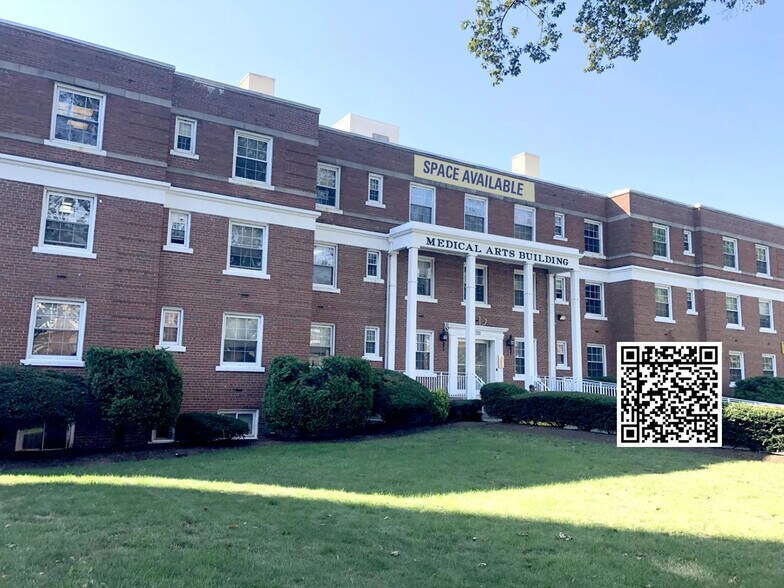 More Photos Of 228-230 W Jersey St, Elizabeth Medical For Lease