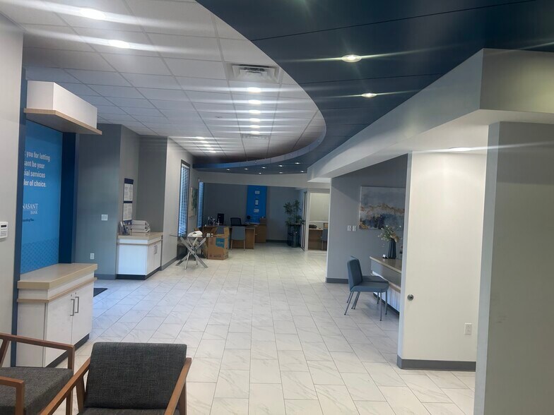 More Photos Of 36254 Emerald Coast Pky, Destin Freestanding For Lease