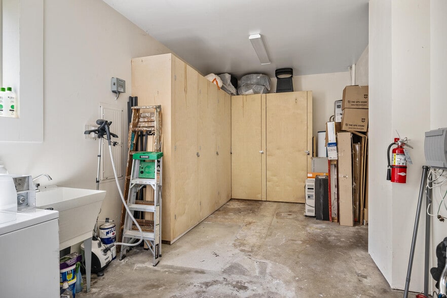 More Photos Of , Portland Multifamily For Sale