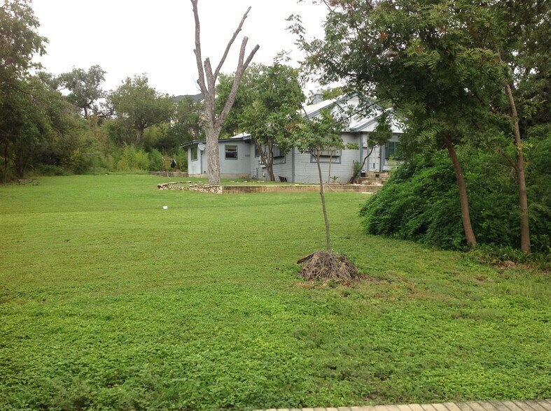 More Photos Of 9506 Perrin Beitel Rd, San Antonio Land For Lease