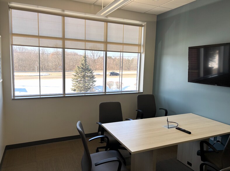 More Photos Of 4020 E Beltline Ave NE, Grand Rapids Medical For Sale