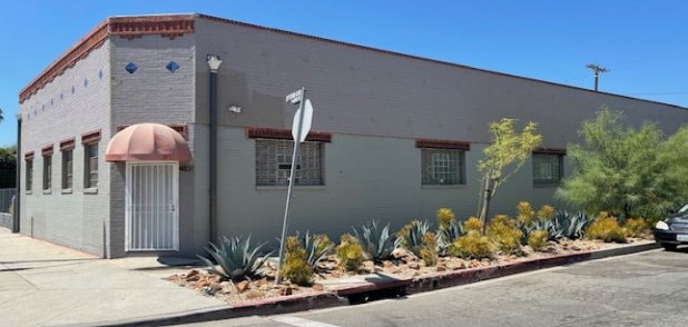 Primary Photo Of 4831 W Jefferson Blvd, Los Angeles Warehouse For Lease
