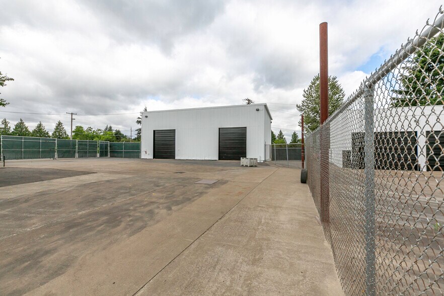 More Photos Of , Salem Unknown For Sale