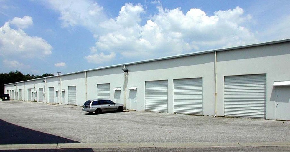 More Photos Of 4612 N 56th St, Tampa Research And Development For Lease