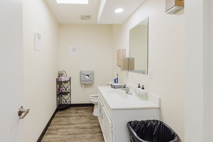 More Photos Of 412 E 4th Ave, Cordele Healthcare For Sale