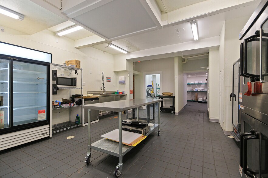 More Photos Of 105 Coal st, Mexico Specialty For Sale