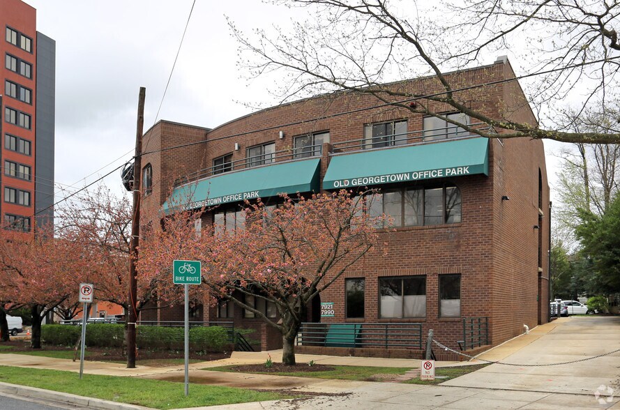 More Photos Of 7960-7990 Old Georgetown Rd, Bethesda Medical For Lease