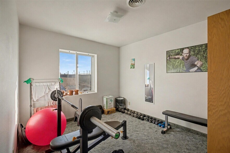 More Photos Of 305 46th St N, Great Falls Apartments For Sale