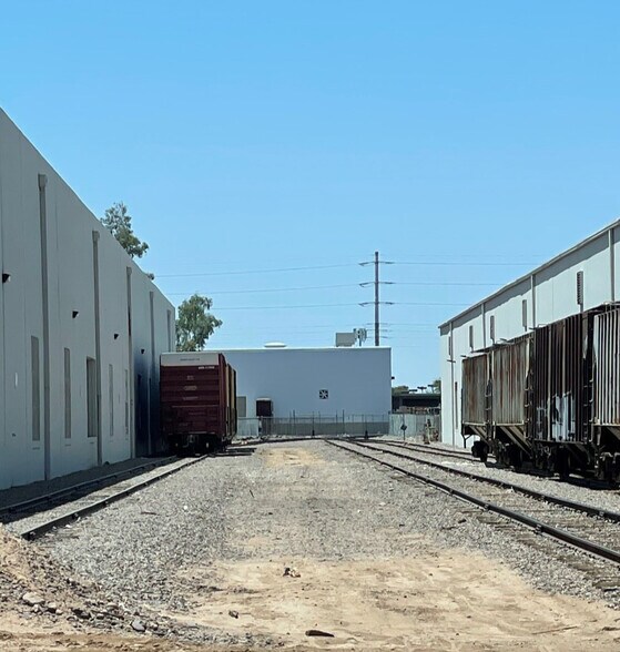 More Photos Of 4441 W Polk St, Phoenix Manufacturing For Lease