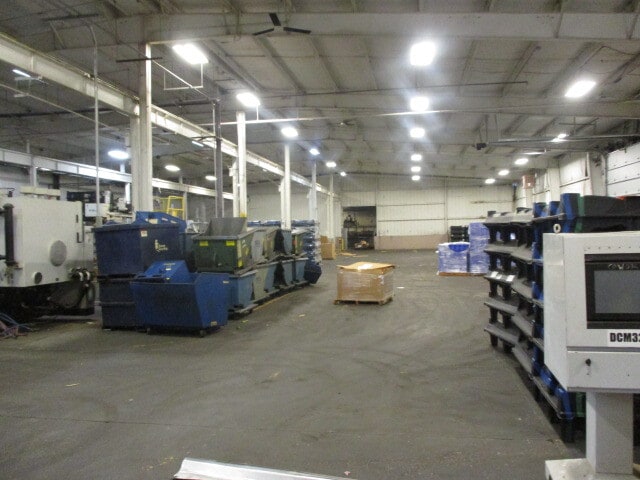 More Photos Of 1985 E Laketon Ave, Muskegon Manufacturing For Sale