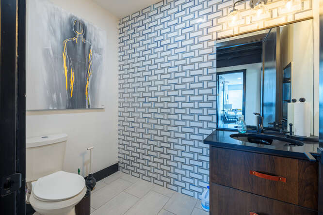 More Photos Of 8900 Business Park Dr, Austin Office For Sale