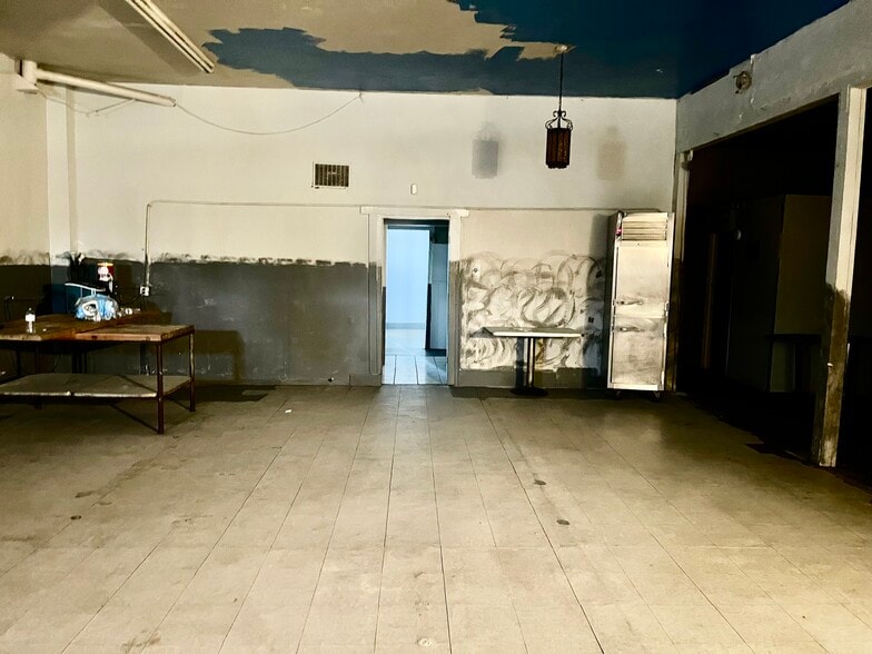 More Photos Of 1524-1526 Solano Ave, Vallejo Storefront For Sale