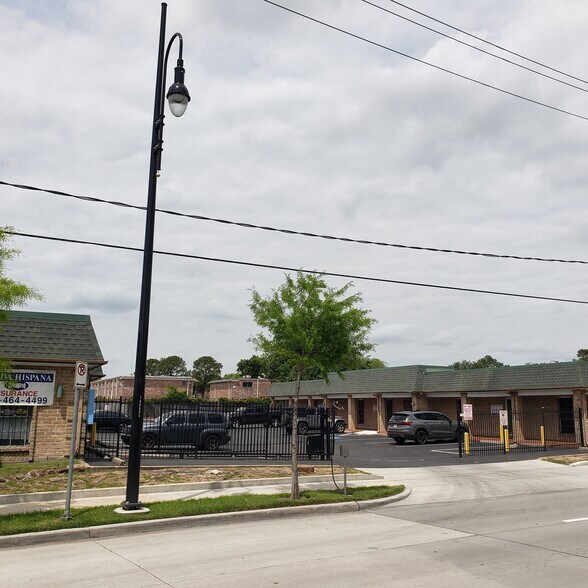 More Photos Of 1111 Gessner Rd, Houston Medical For Lease