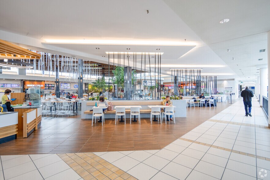 More Photos Of 9855 Austin Rd, Burnaby Unknown For Lease