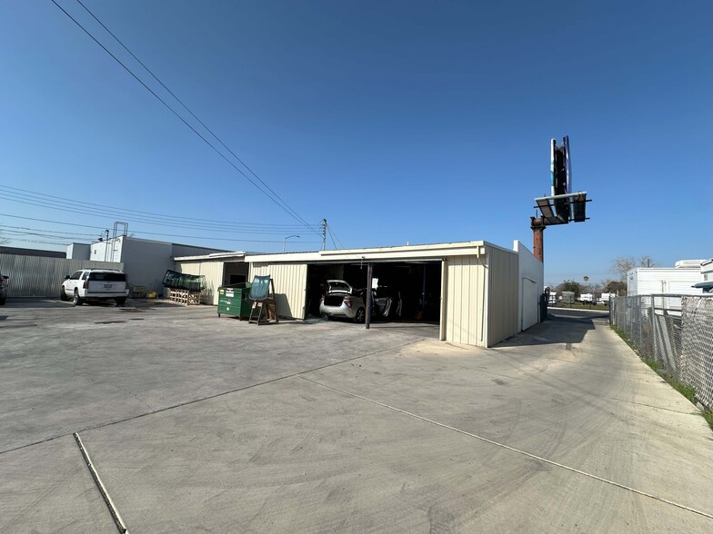 More Photos Of 1054 El Camino Ave, Sacramento Freestanding For Sale