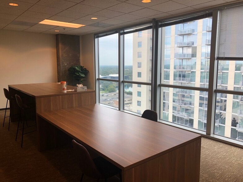 More Photos Of 121-189 S Orange Ave, Orlando Office Residential For Sale