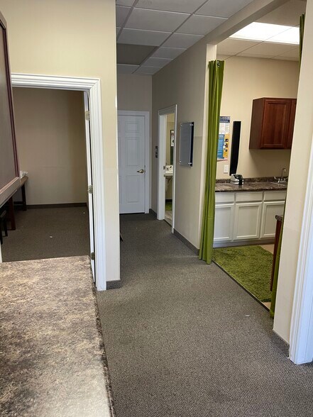 More Photos Of 3121 Cross Timbers Rd, Flower Mound Office For Lease