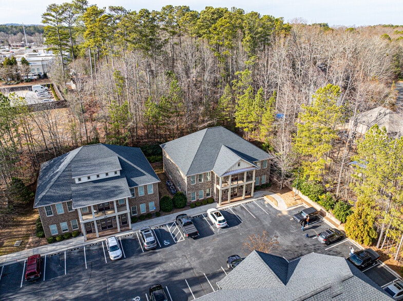 More Photos Of 1905 Woodstock Rd, Roswell Office For Lease