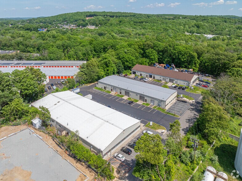 More Photos Of 44-48 Woodland Ave, Rockaway Warehouse For Lease