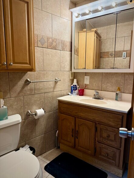 More Photos Of 11 Clinton Ave, Cortland Apartments For Sale