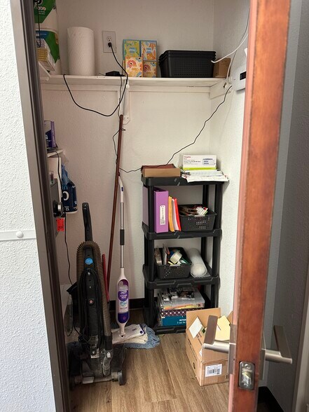 More Photos Of 1705 N Main St, Cleburne Auto Dealership For Sale