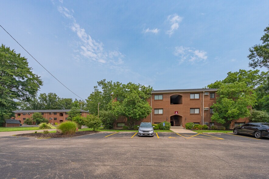 Primary Photo Of 204 Highland St, Loveland Apartments For Sale