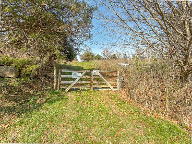 More Photos Of TBD Key Hole Rd, Fort Blackmore Land For Sale