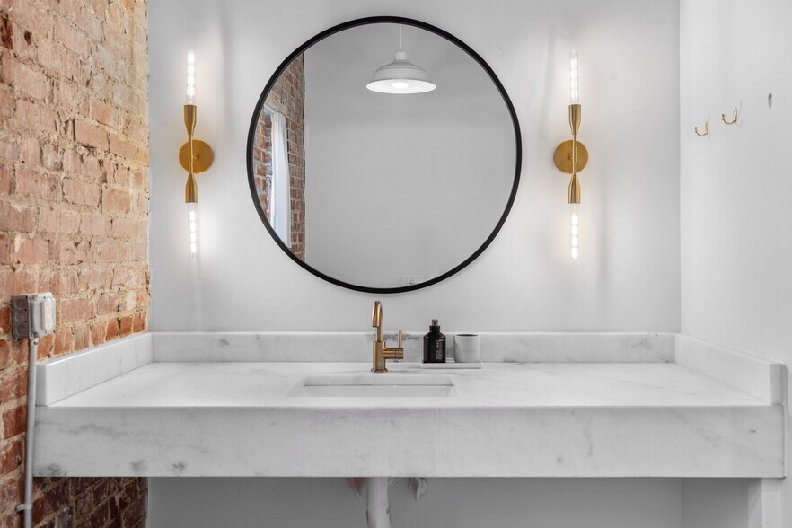 More Photos Of 312 N Highland Ave NE, Atlanta Storefront Retail Office For Lease