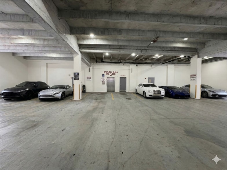 More Photos Of 2801 Biscayne Blvd, Miami Freestanding For Lease