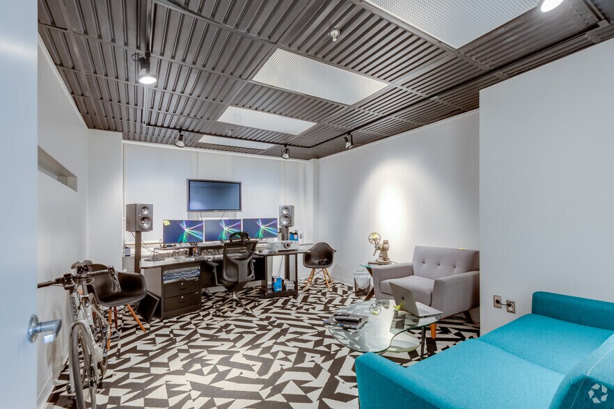 More Photos Of 624 S Boston Ave, Tulsa Coworking Space