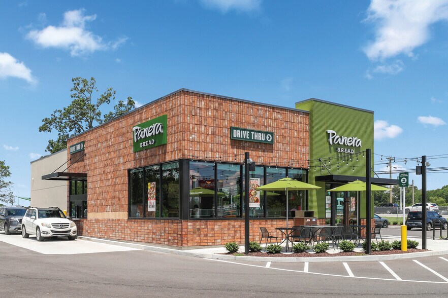 Primary Photo Of 2314 Hillsboro Blvd, Manchester General Retail For Sale