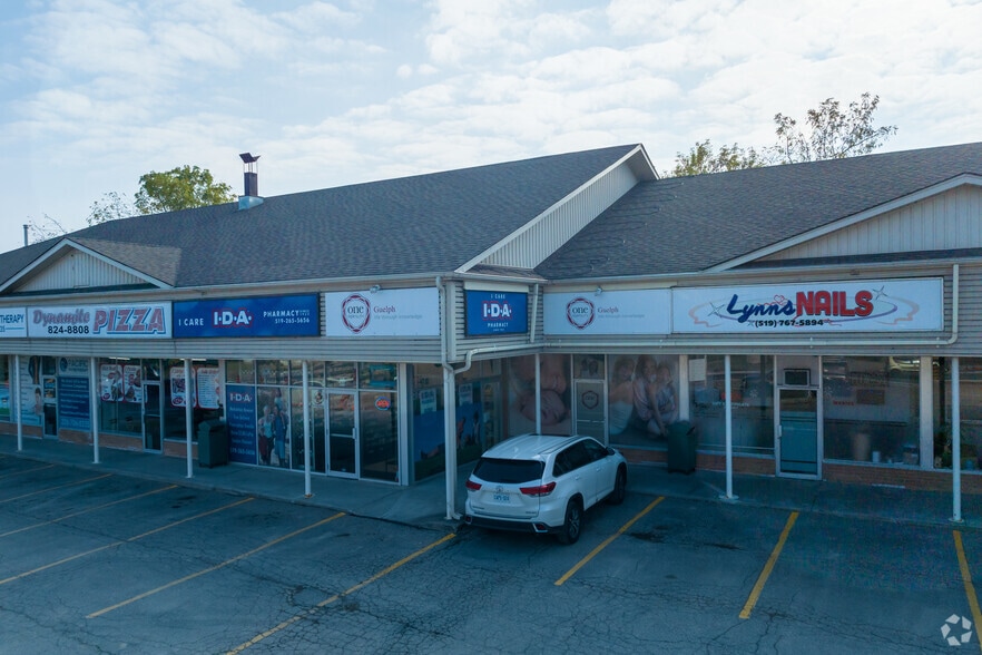 Primary Photo Of 3-19 Speedvale Av E, Guelph Freestanding For Sale
