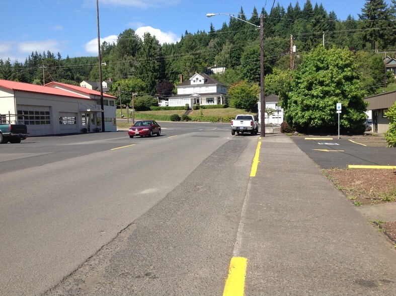 More Photos Of 469 Nehalem St, Clatskanie Warehouse For Lease