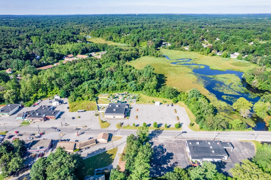 More Photos Of 2087 Main St, Tewksbury Freestanding For Sale