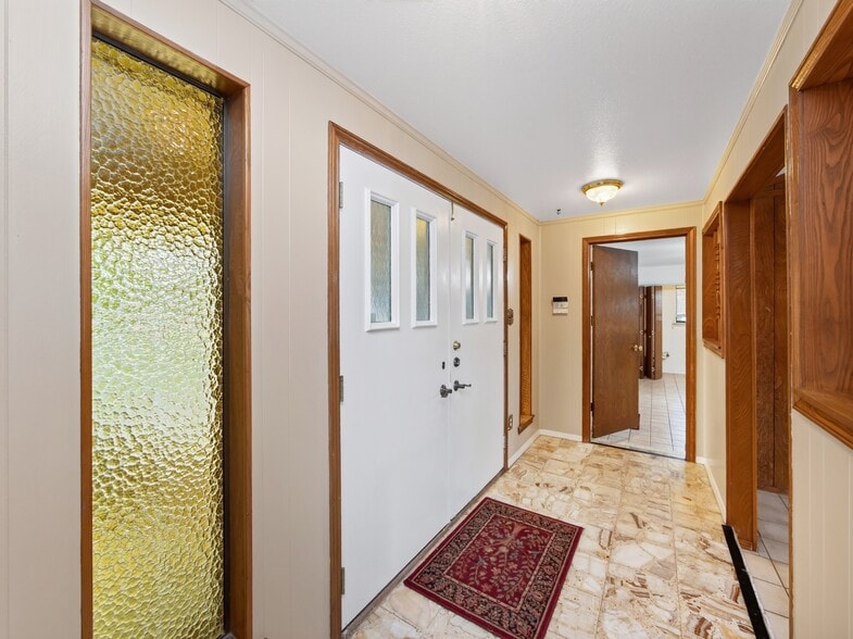 More Photos Of 1702 Lone Oak Dr, Leander Flex For Sale