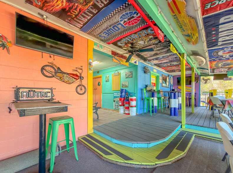 More Photos Of 4806 Jackson Cove Rd, Tallahassee Restaurant For Sale