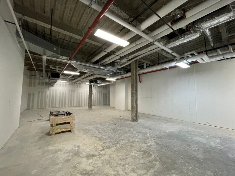 More Photos Of 679 Van Sinderen Ave, Brooklyn Apartments For Lease